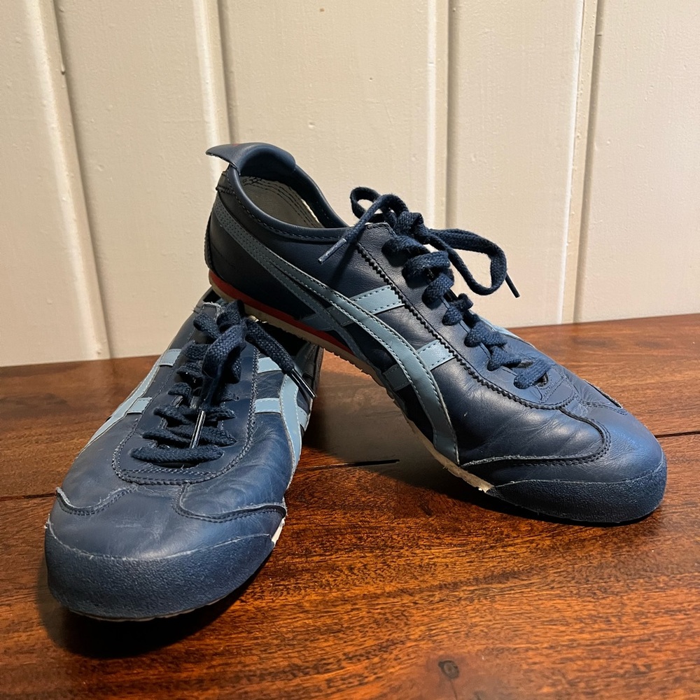 (Blue leather) Onitsuka Tiger Lace Up Men’s shoe size 10